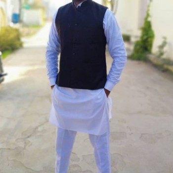 akshat gupta